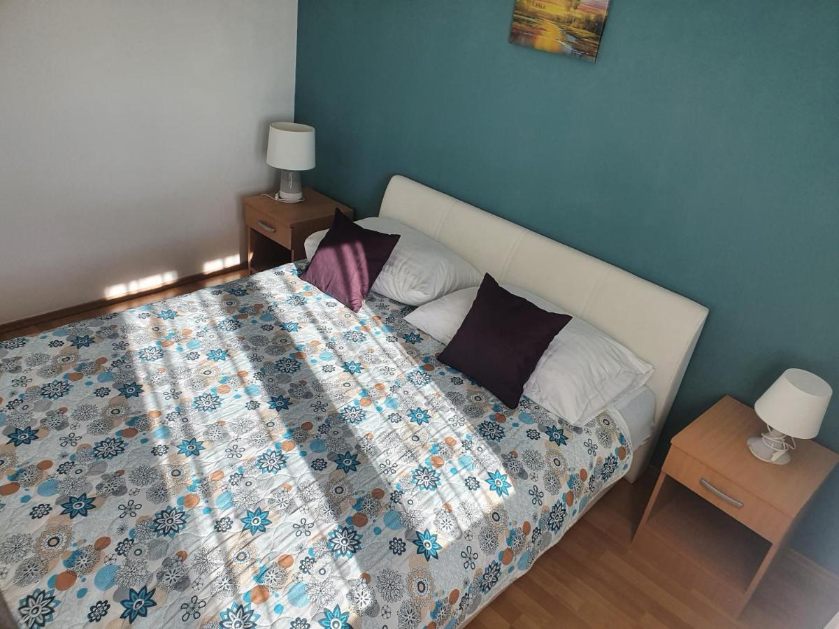Cozy Two-bedroom Zadar
