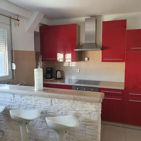 Cozy Two-Bedroom Apartment Zadar Buitenkant foto
