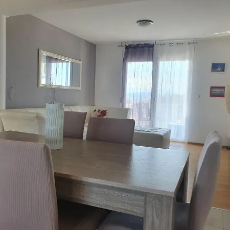 Cozy Two-Bedroom Apartment Zadar Buitenkant foto