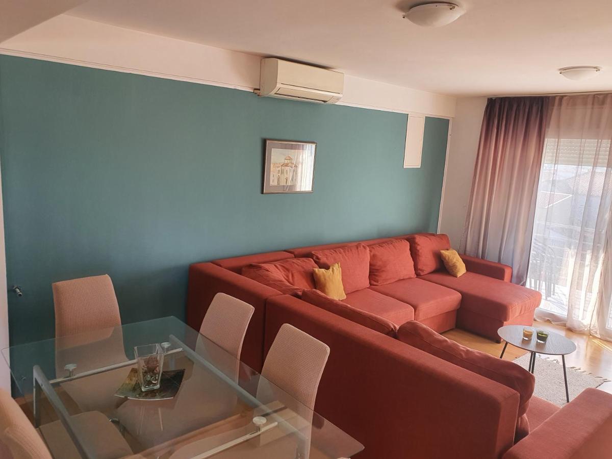 Cozy Two-bedroom * Zadar