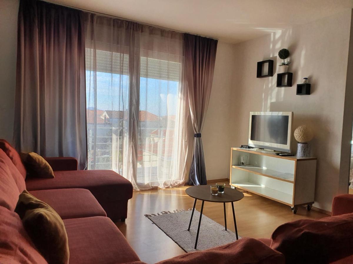 Apartment Cozy Two-bedroom